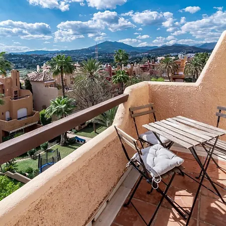 Nyaraló Tropical Palmy 3 Bedroom Townhouse In Nueva Andalucia Close To Puerto Banus