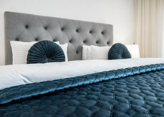 Tropical Palmy 3 Bedroom Townhouse In Nueva Andalucia Close To Puerto Banus Dom wakacyjny Marbella
