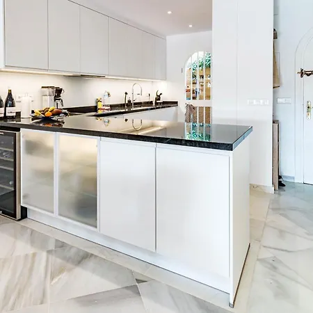 Tropical Palmy 3 Bedroom Townhouse In Nueva Andalucia Close To Puerto Banus * Marbellac