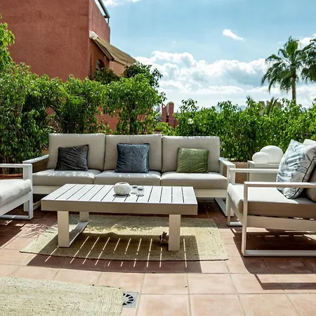 別荘 Tropical Palmy 3 Bedroom Townhouse In Nueva Andalucia Close To Puerto Banus *