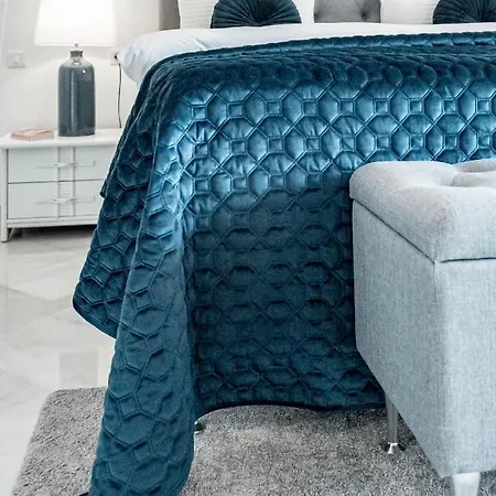 Dom wakacyjny Tropical Palmy 3 Bedroom Townhouse In Nueva Andalucia Close To Puerto Banus Marbella