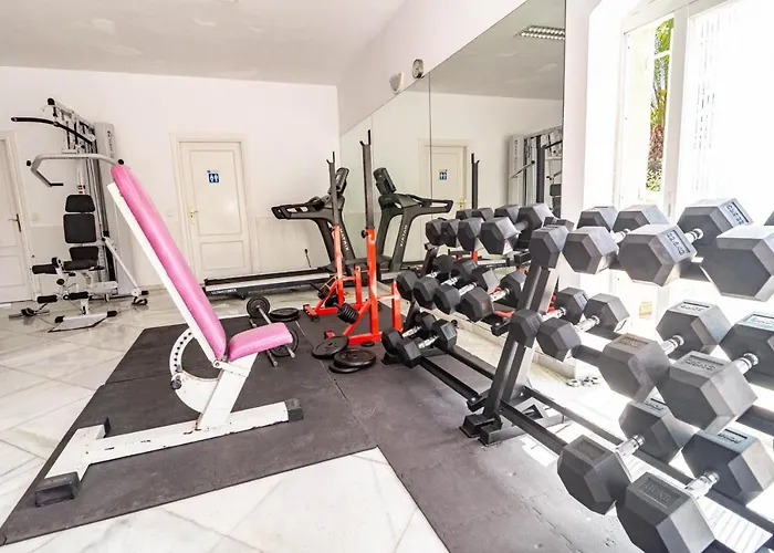 Tropical Palmy 3 Bedroom Townhouse In Nueva Andalucia Close To Puerto Banus Prázdninový dům *