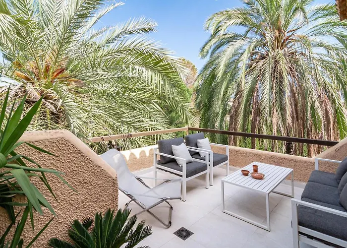 Tropical Palmy 3 Bedroom Townhouse In Nueva Andalucia Close To Puerto Banus